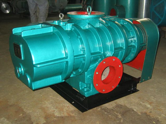 SL型三葉羅茨鼓風機